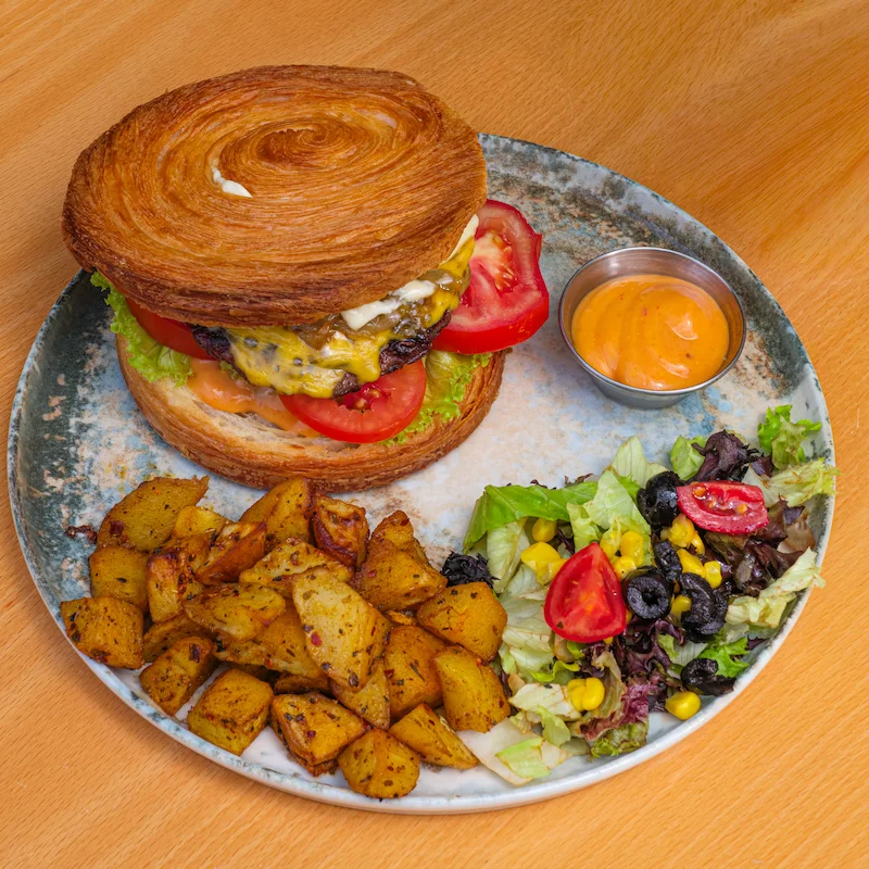 HAPPY BURGER
